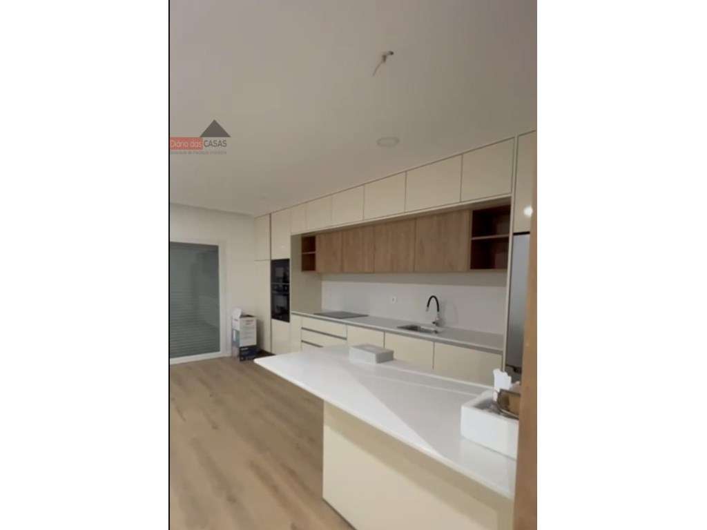 Apartamento T2 Duplex na Figueira da Foz-8