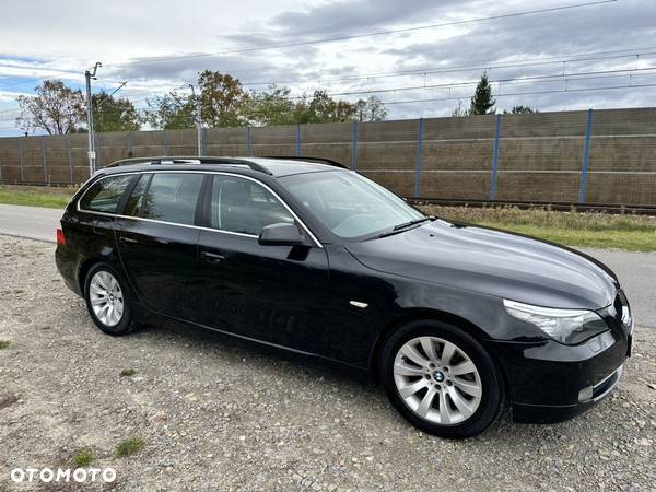 BMW Seria 5 520d Touring Edition Sport - 22