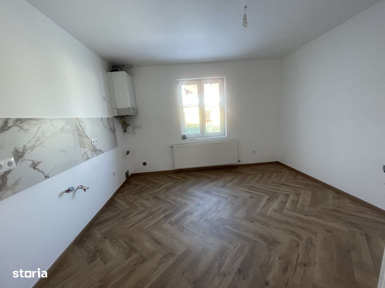 Casa 3 camere singur în curte 454 mp pe un nivel zona Calea Poplacii-10