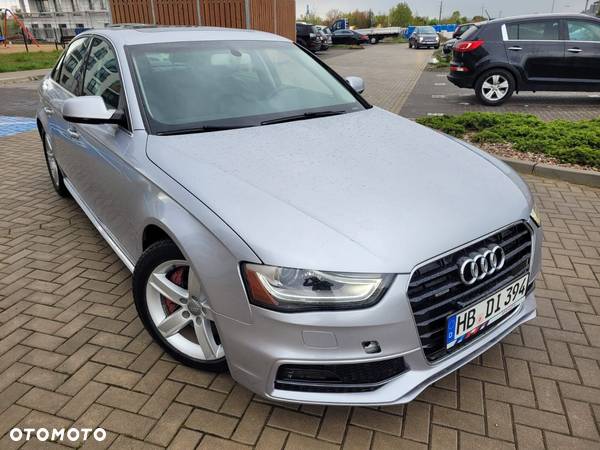 Audi A4 2.0 TFSI Quattro S tronic - 15