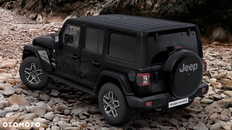 Jeep Wrangler Unlimited GME 2.0 Turbo Sahara - 2