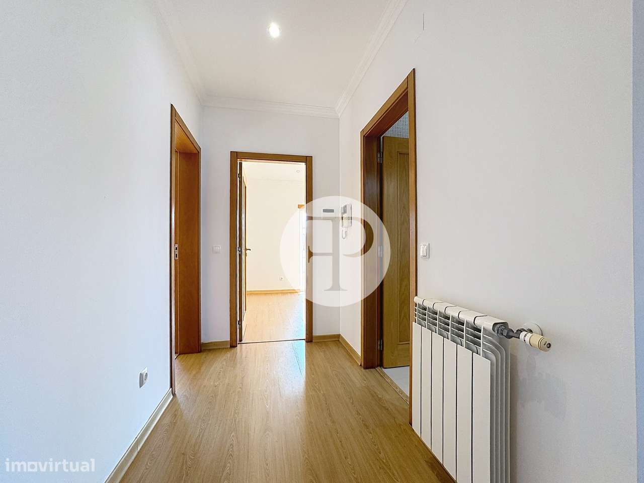 Moradia T5 com piscina no Nadadouro | 408 m² | Lote de 809 m²-25