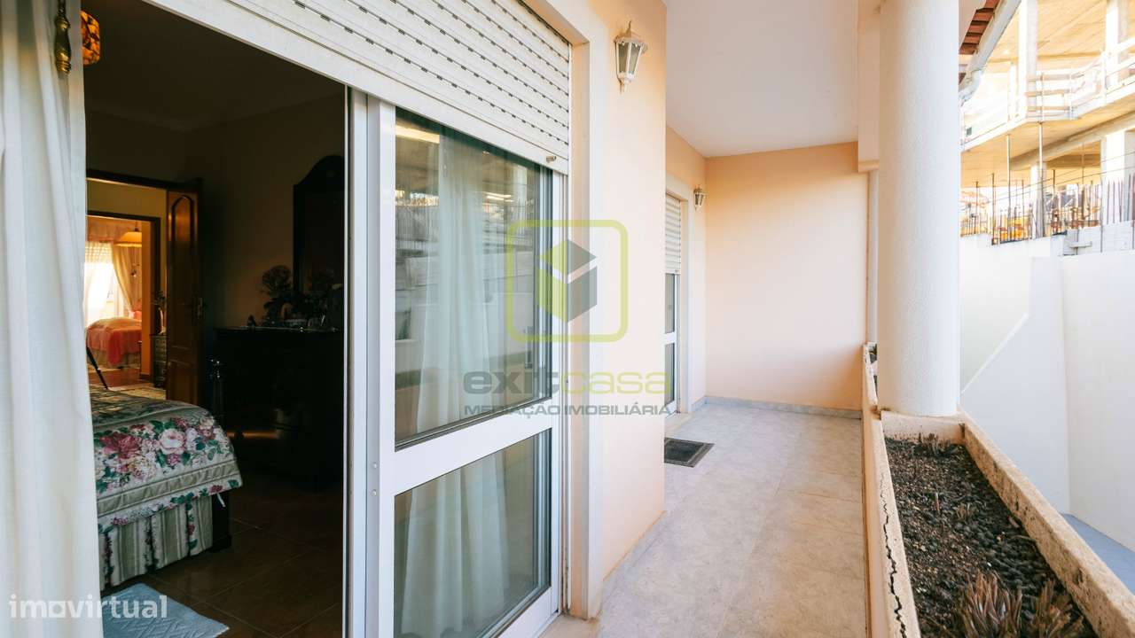 Moradia T3 Geminada-20