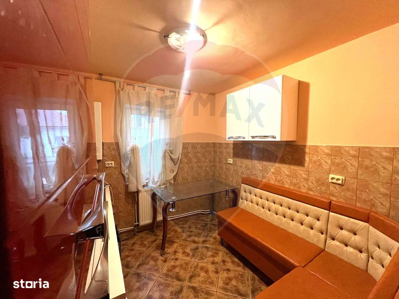 Apartament cu 3 camere de vânzare în comuna Răcăciuni - Imagine principală: 4/13