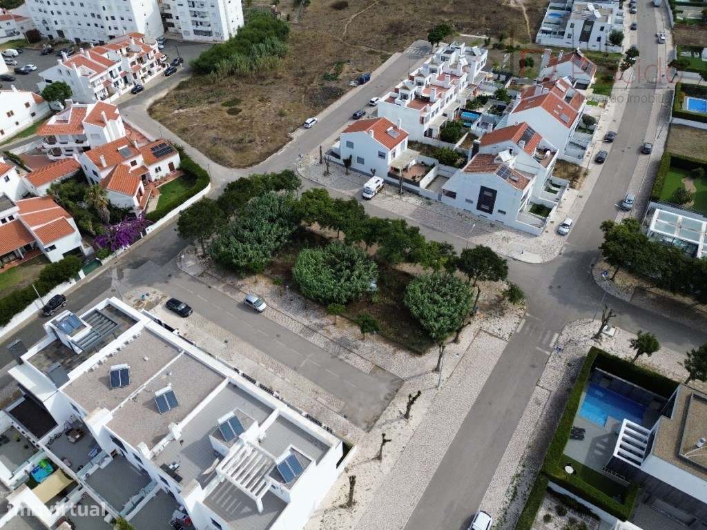 Terreno em Sines para Construção de 5 Moradias em Banda-10