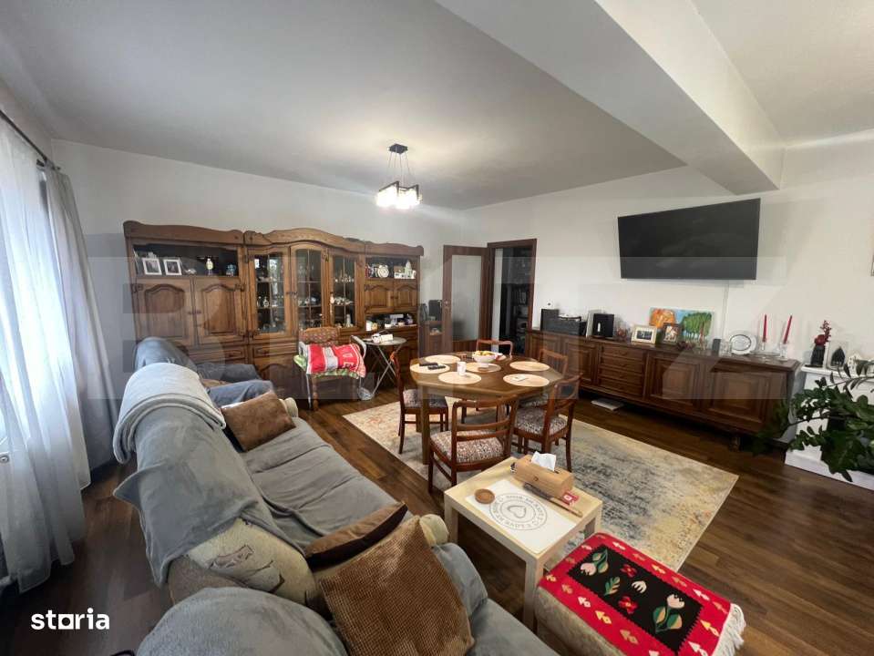 Casa D+P+1 cu teren de 2501mp situata in Craiova in zona de nord - Imagine principală: 4/18