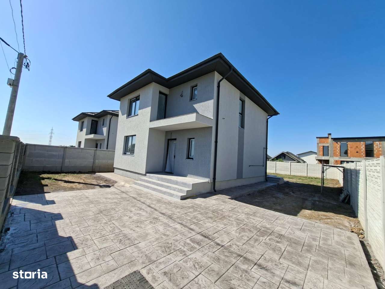 Casa P+1/ 4 camere /Com.Berceni / Asfalt /Comision 0 %-5