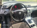 Volkswagen Passat Variant 2.0 TDI Blue TDI Comfortline - 8