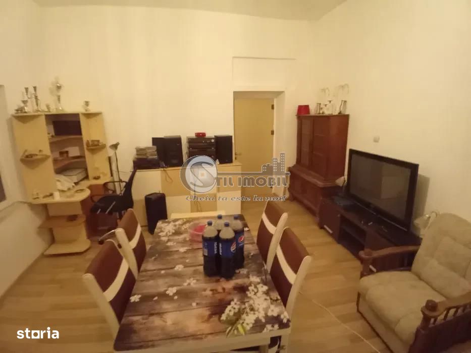 Casa Piata Unirii - 500 euro