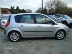 Renault Scenic - 4