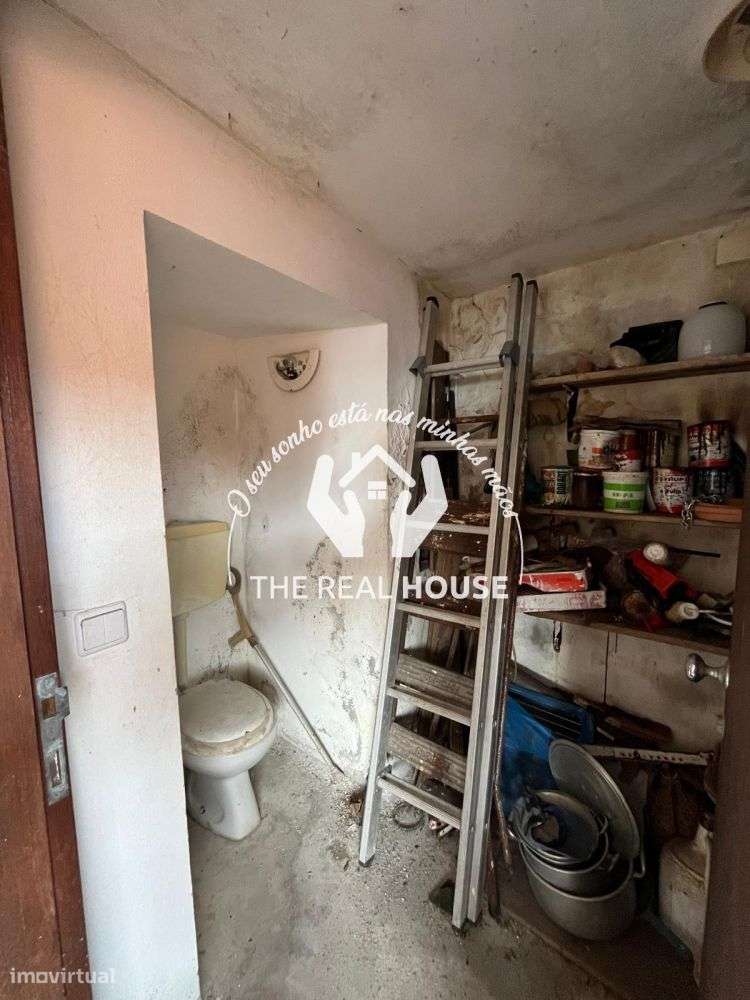 Moradia independente T2-12