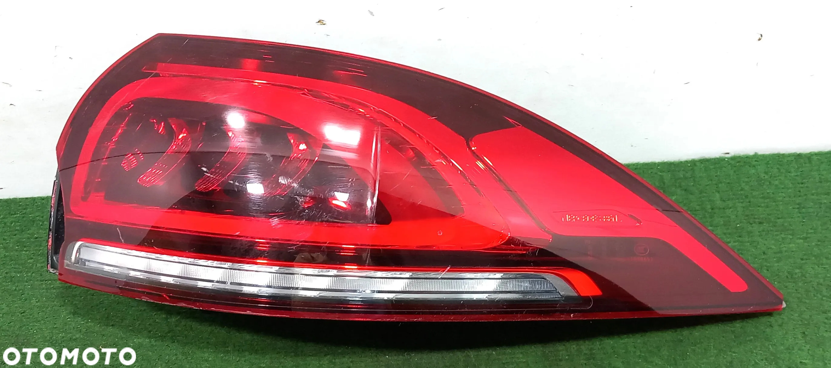 LAMPA LEWA TYŁ MERCEDES GLE W167 - 2