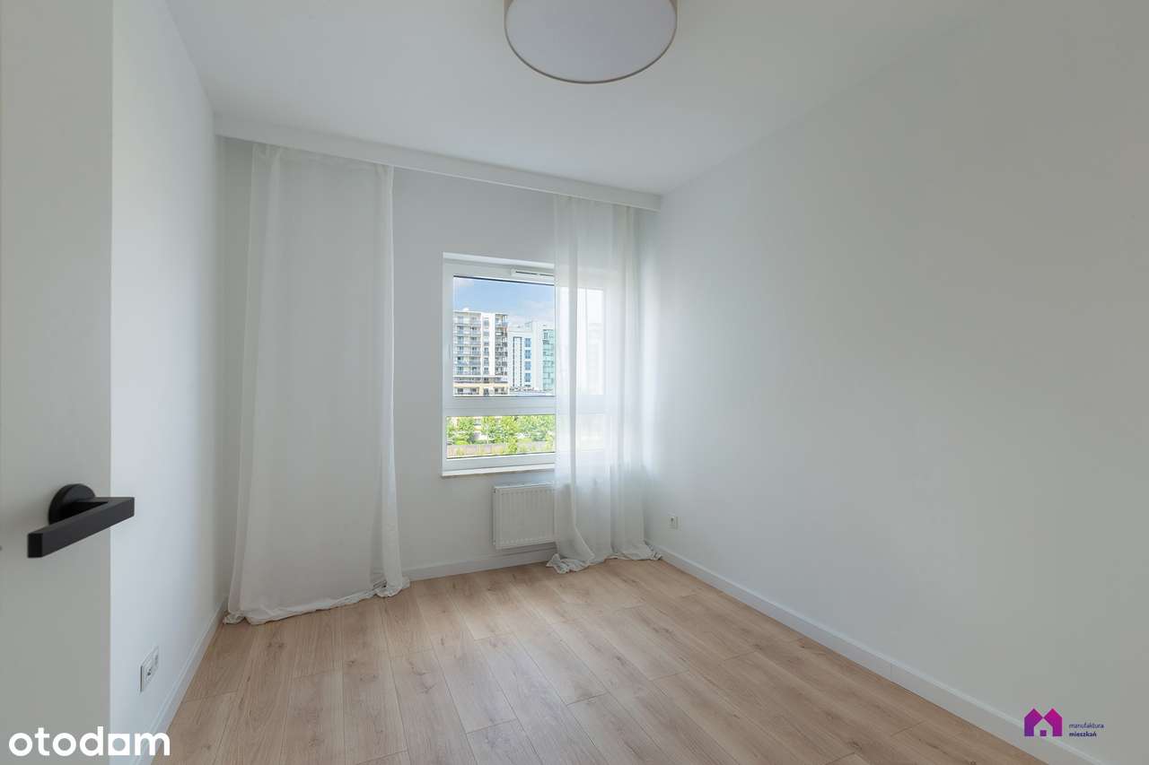 PRZESTRONNE dwustronne MIESZKANIE  -  CZTERY pokoje blisko ZIELENI-11