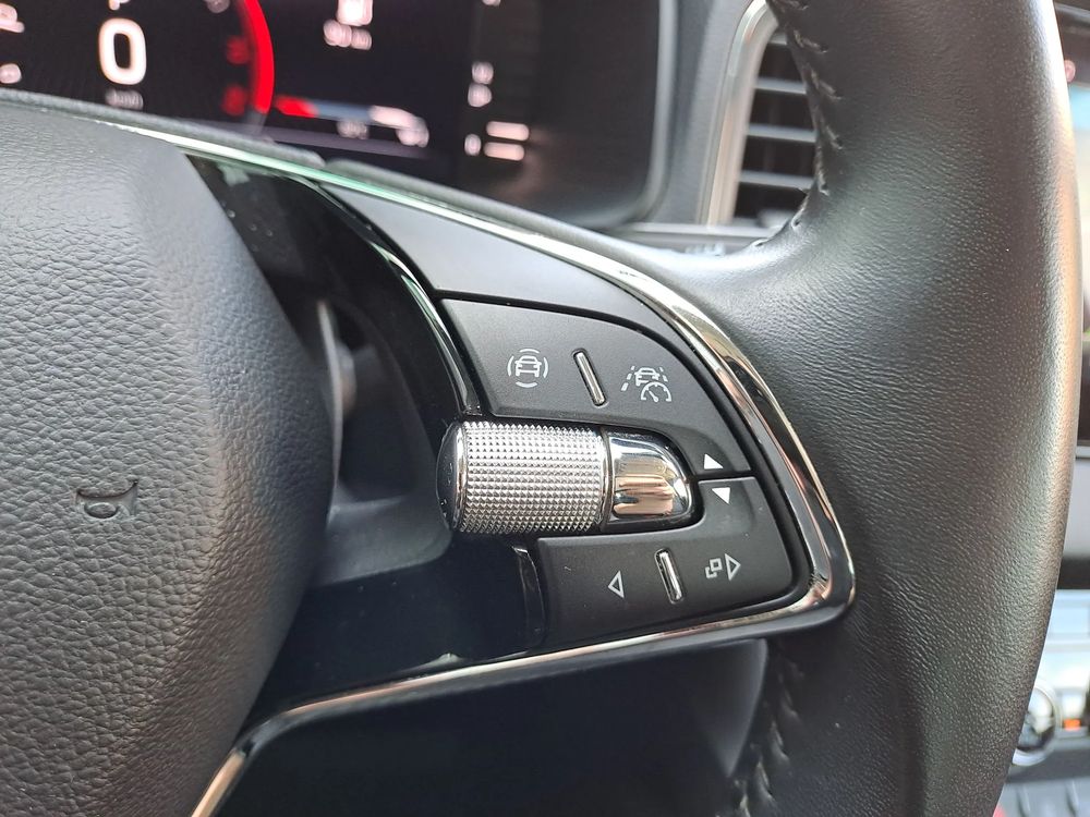 SKODA KAROQ Style 1.5STI150KM Virtual VarioFlex Kamera Grzana Szyba/Kierownica HAK