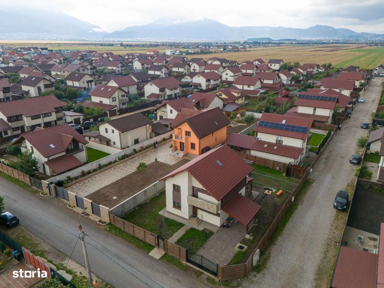 Casă unică, cartier Izvor – Str. Izvorului 10-9