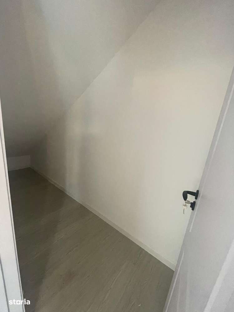 Apartament 2 camere cu curte proprie și 2 locuri de parcare-3
