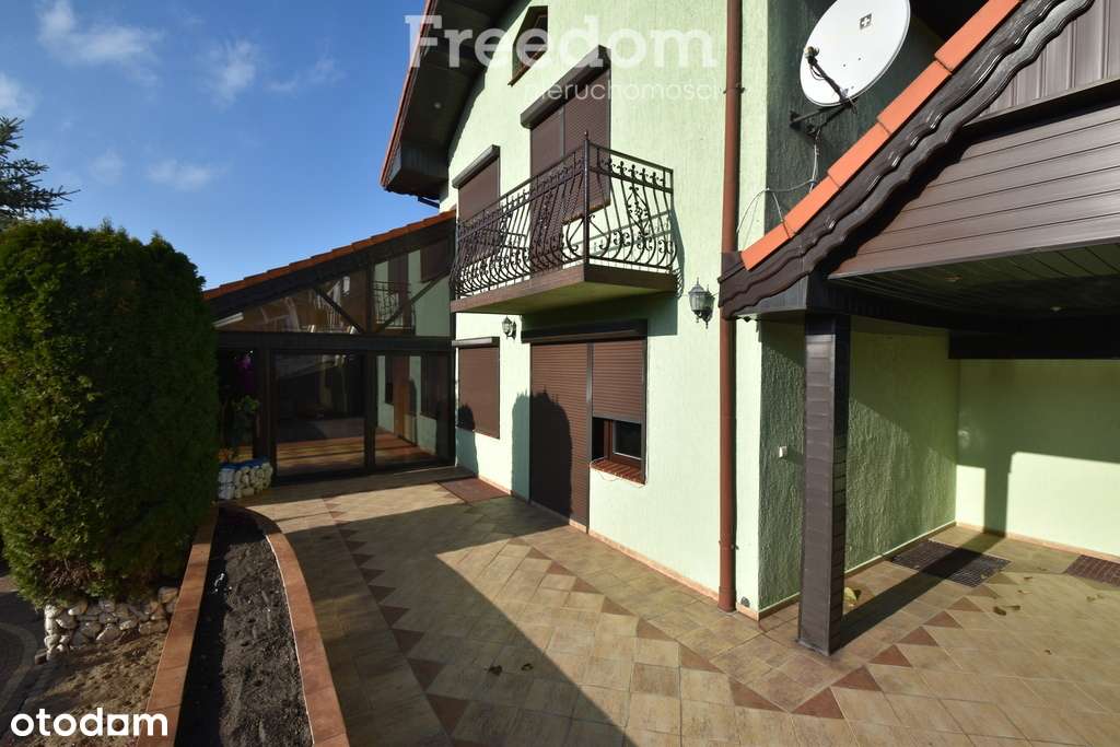 Duży dom 300 m2/3 mieszkania/pod najem/ogród/garaż - Pełny obrazek: 1/20