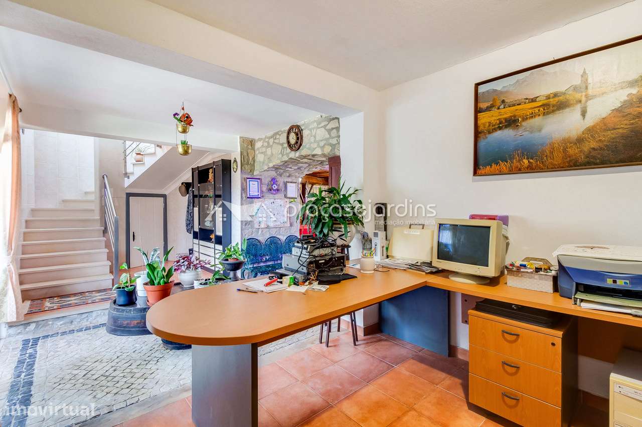 Moradia Unifamiliar de traça rústica-12