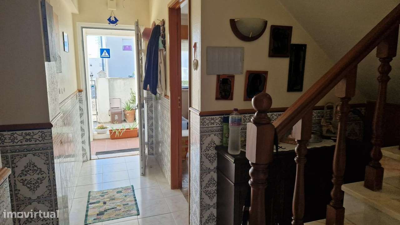 Moradia T4 Manteigadas - Com Quintal - Grande imagem: 5/21