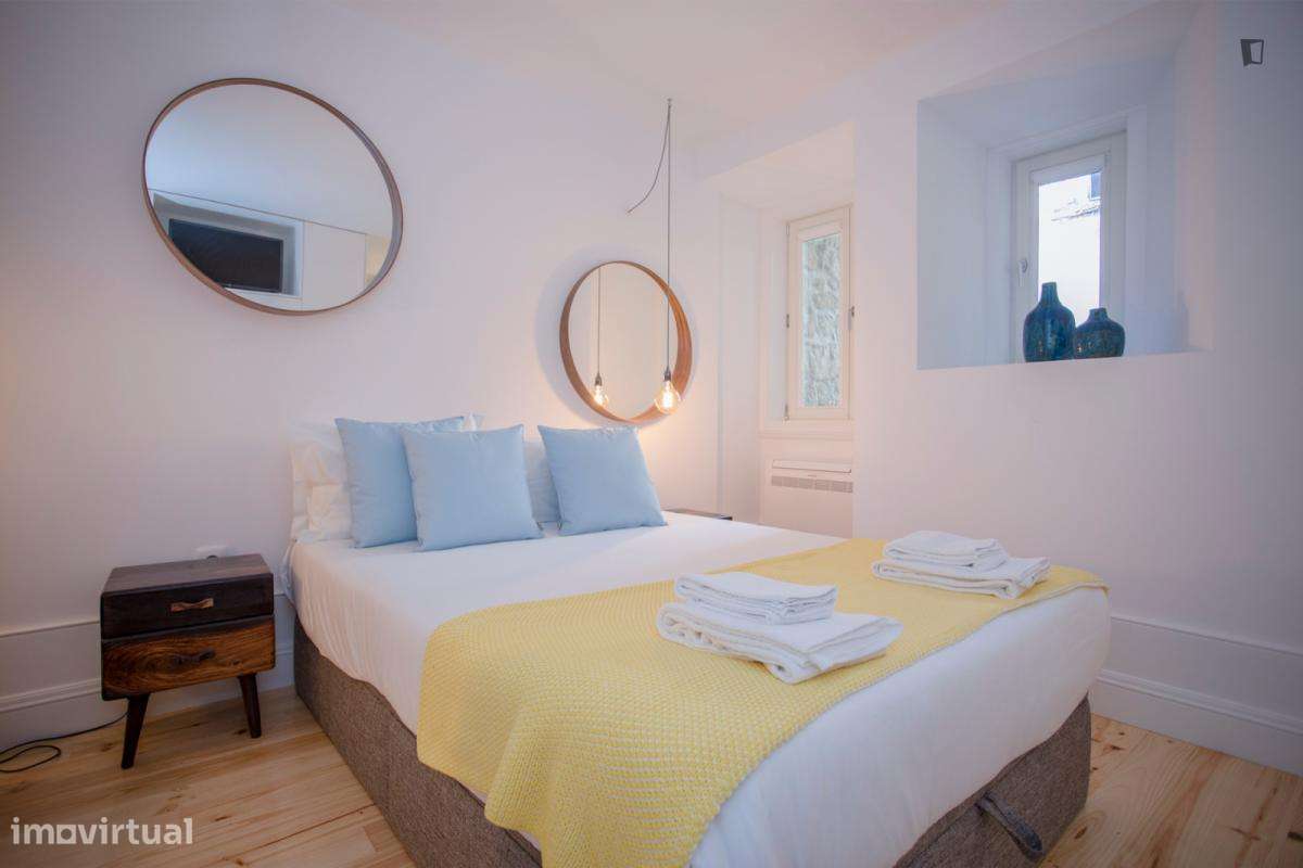 Apartamento com 2 quartos - localizado em Vitória Porto - Grande imagem: 4/32