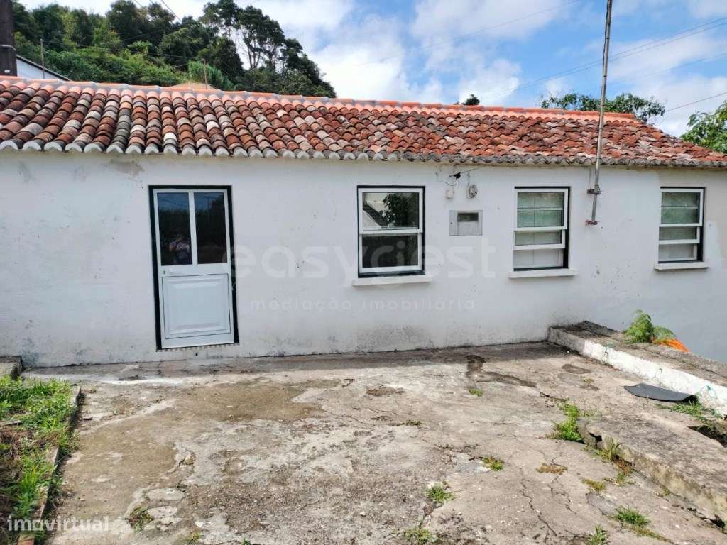 Moradia T2 com Quintal - Tranquilidade e Conforto - Grande imagem: 3/27