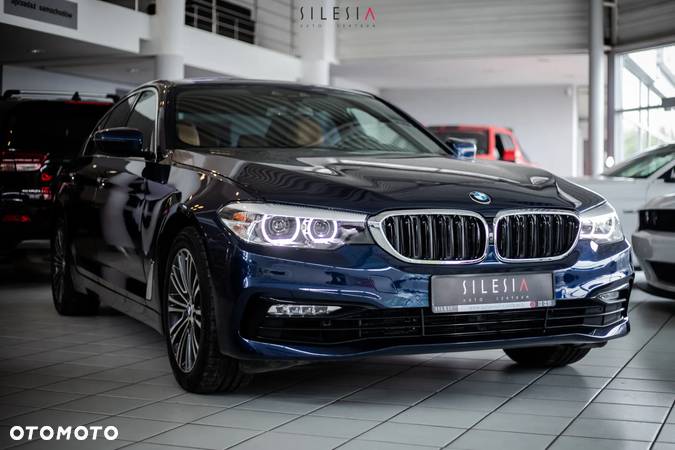 BMW Seria 5 530i xDrive - 3