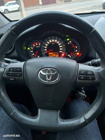 Toyota RAV4 2.2 D-4D AWD Comfort - 5