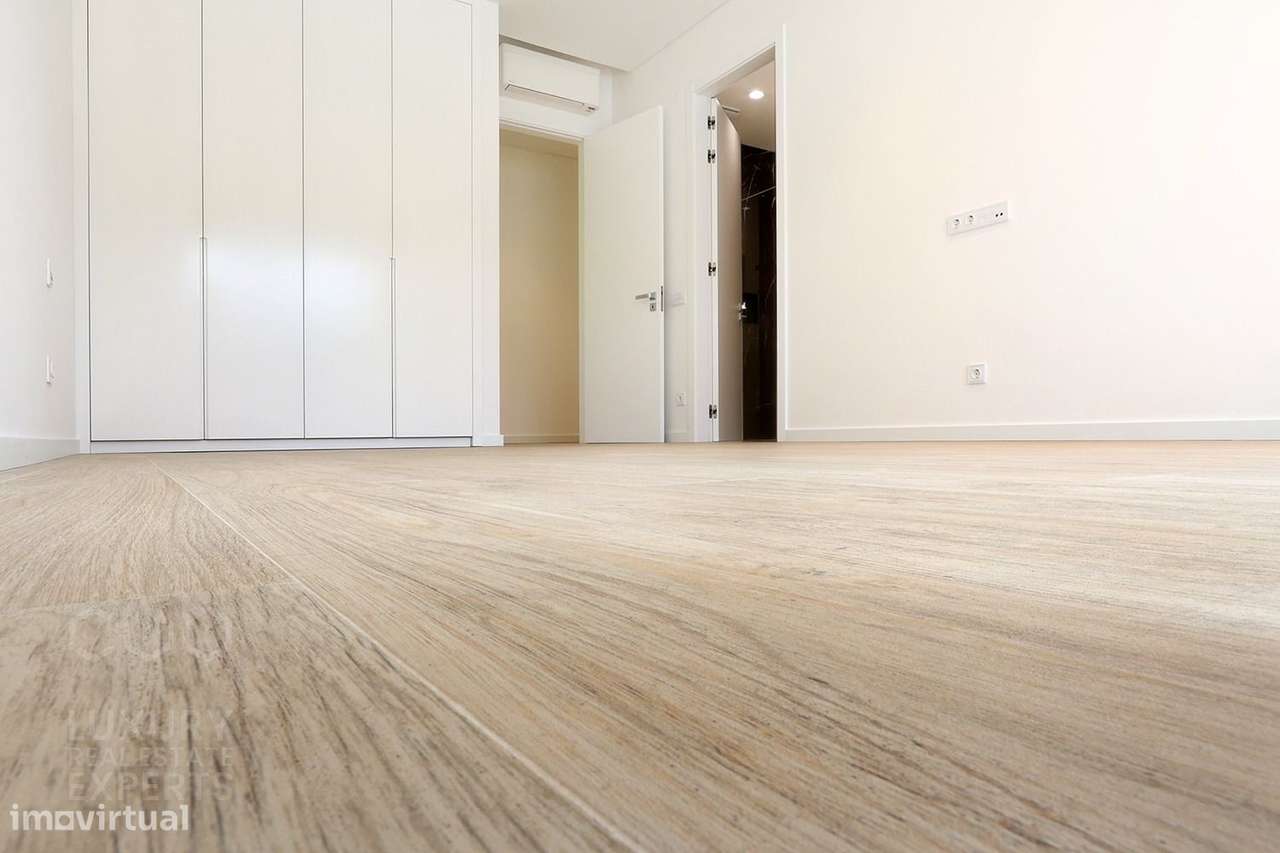 Moradia de Luxo T5 com Piscina na Herdade da Aroeira | Condomínio Priv-34