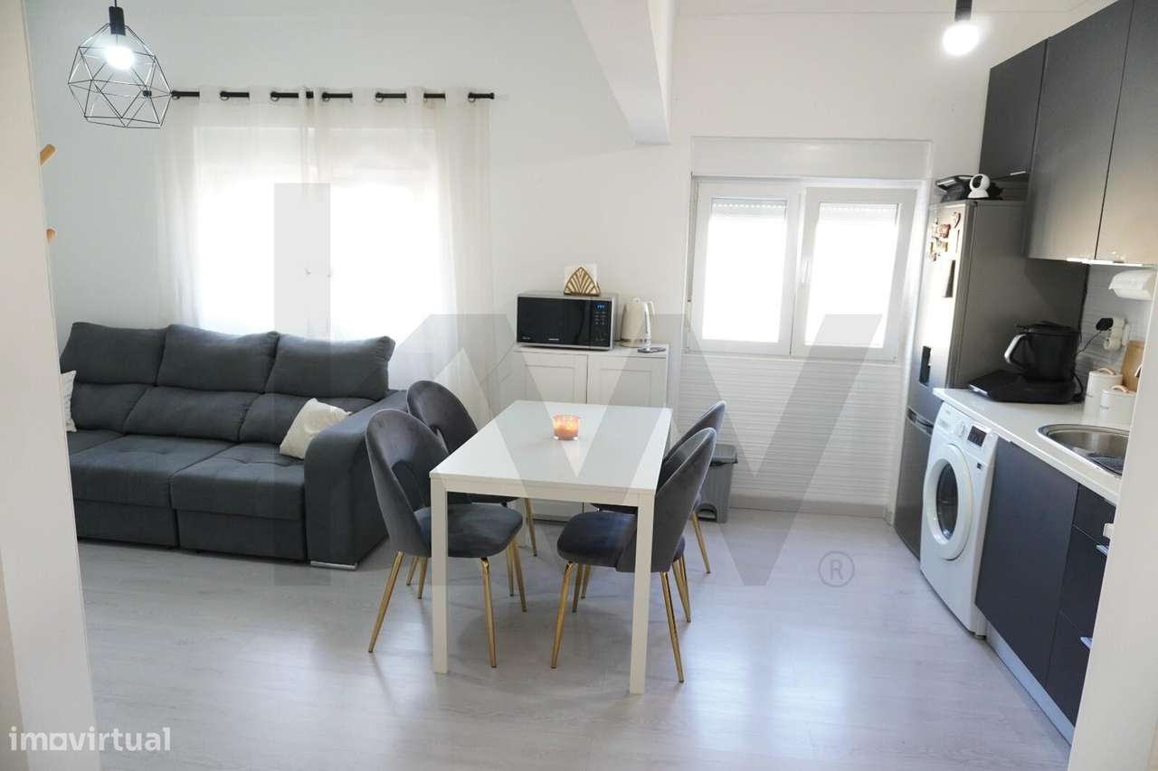 Apartamento T1 na Torre da Marinha, Seixal-5