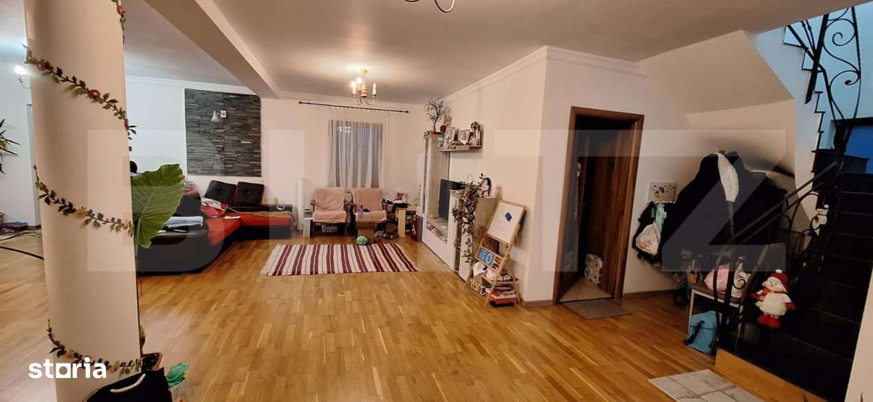 Casa cu 5 camere, 240 mp, zona-Lazuri - Imagine principală: 2/9