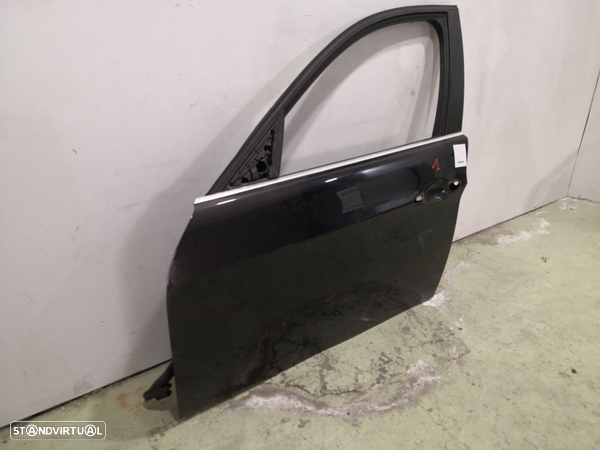 Porta Frente Esq Bmw 3 Touring (E91) - 2