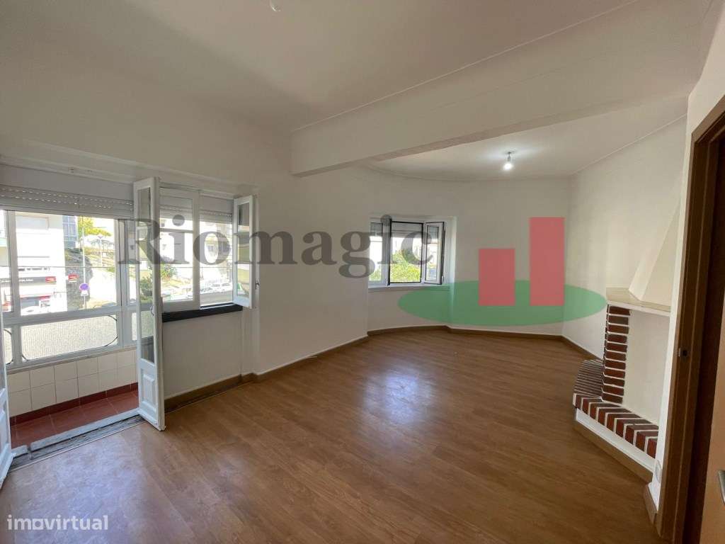 Apartamento T4 - Rio de Mouro-6