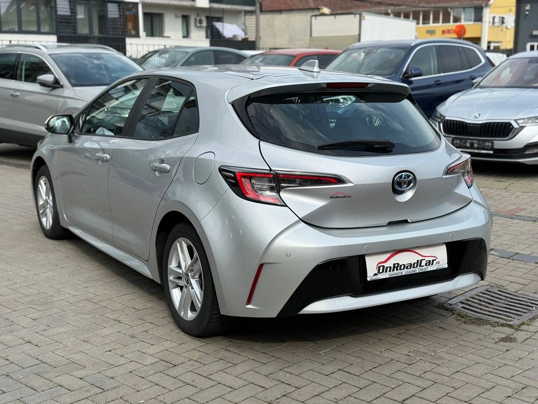 Toyota Corolla - 3