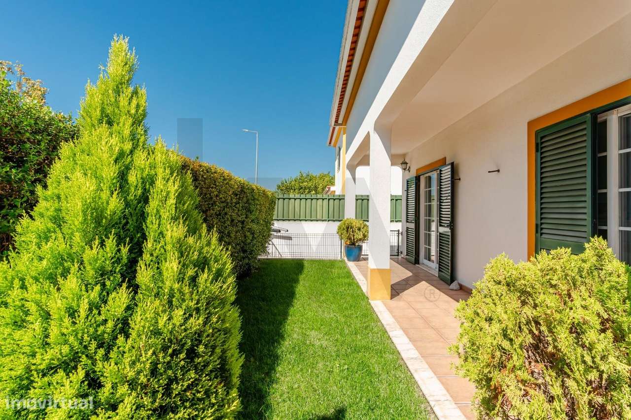 Moradia T3 em Azeitão com Piscina e Jardim - Grande imagem: 5/45