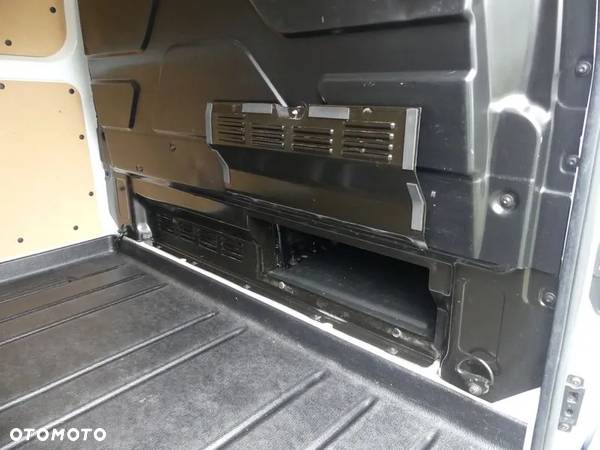 Ford Transit Custom - 9