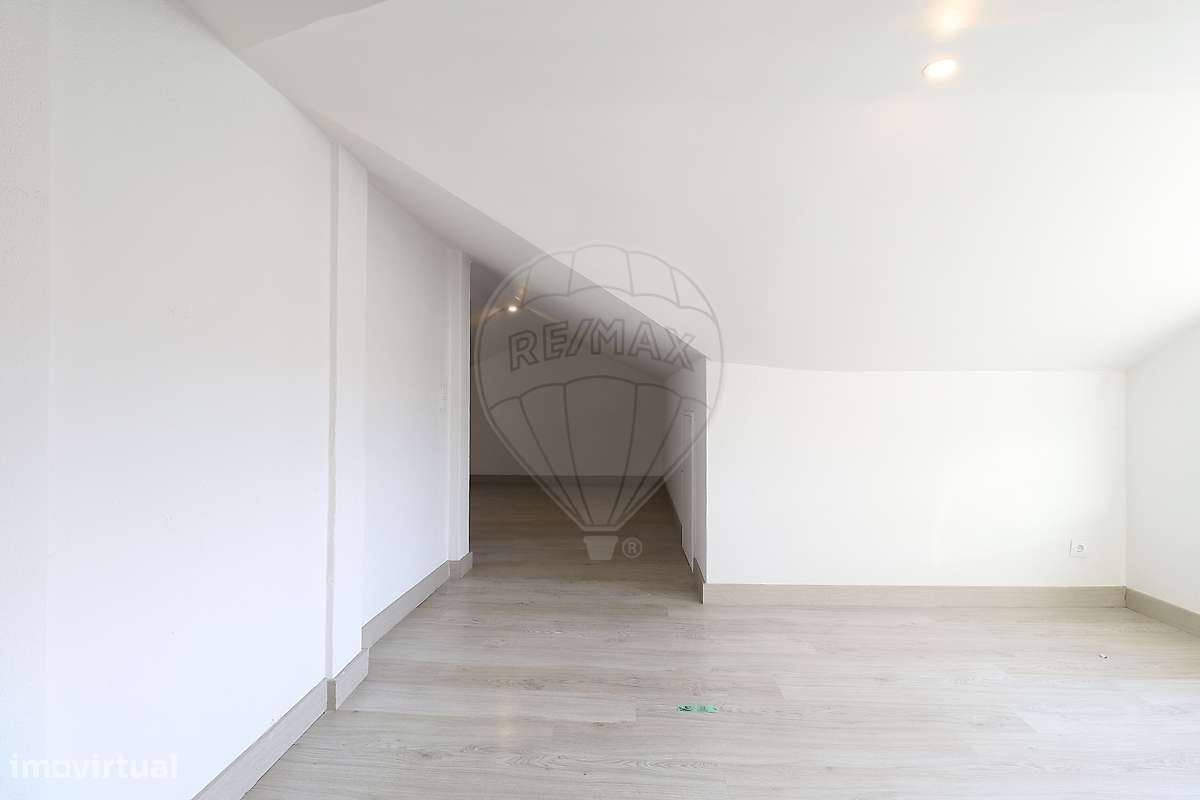 Moradia T6 para venda-38