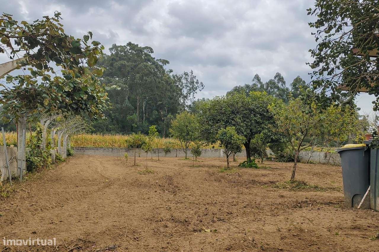 Moradia T4 exclusiva | Piscina| Zona Agrícola | Junto à Praia-55