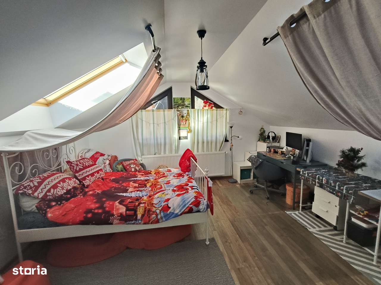 Apartament 3 camere de vanzare in Busteni-3