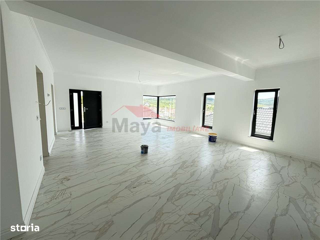 Casa moderna ,Sigmir - Imagine principală: 2/14