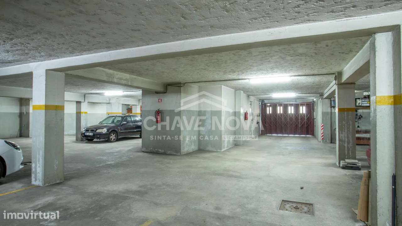 T1+1 c/ Terraço e Lugar de Garagem em Vilar do Paraíso-10