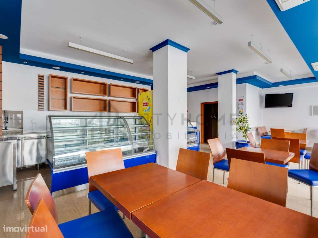 Espaço comercial em Loulé 'Chave na Mão'-3