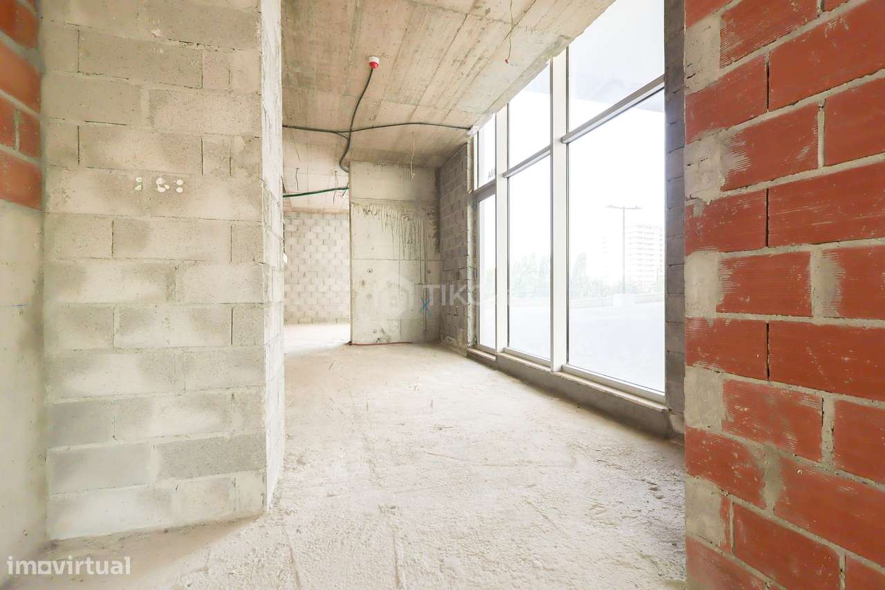 LOJA CONTRUÇÃO NOVA COM SAÍDA DE FUMOS | 261 M² | ADAPTE AO SEU NEGÓCI-13