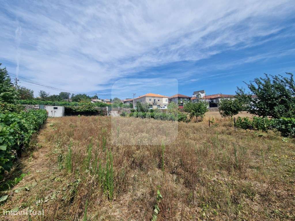 Terreno plano de 830 m² em Abaças, Vila Real-4