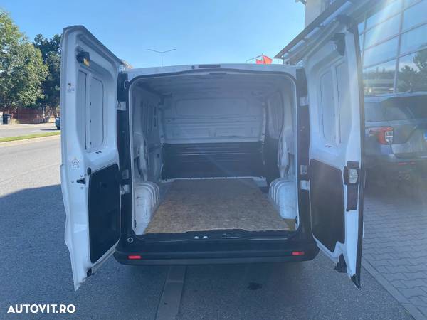 Renault TRAFIC - 9