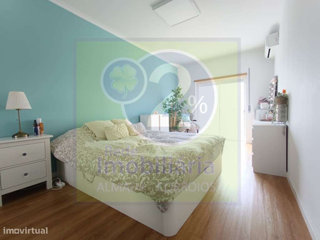 Apartamento T3, boas áreas-7