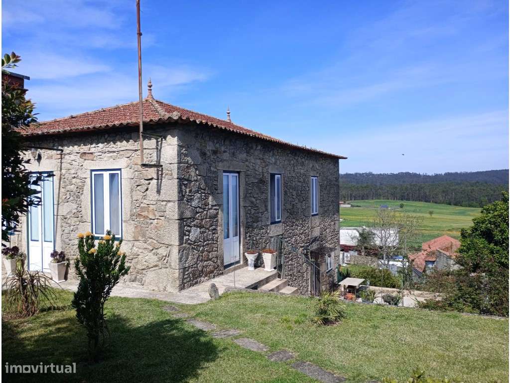 Moradia rústica / Terroso-2