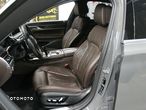 BMW Seria 7 750i xDrive sport - 11