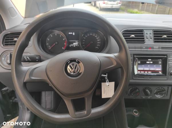 Volkswagen Polo - 23