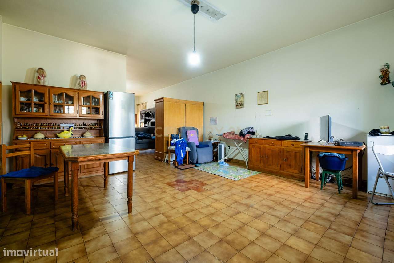 Moradia para recuperação em zona central de Rio Tinto-17