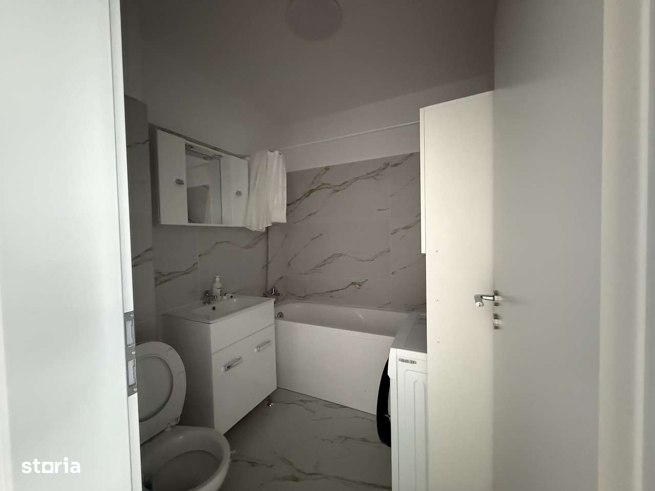 Garsonieră decomandată,str Diamantului Bragadiru-5